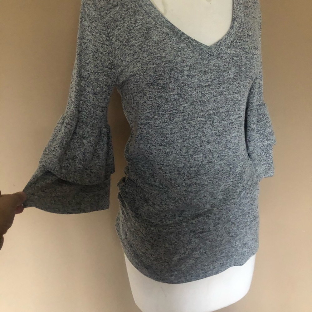 Silver 👚 - Picture 2 of 9